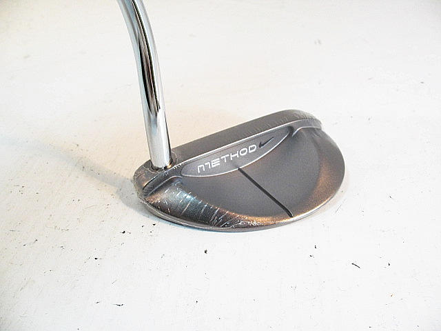 ナイキ メソッドコア MC-5i パター 2011 - ゴルフデータベース