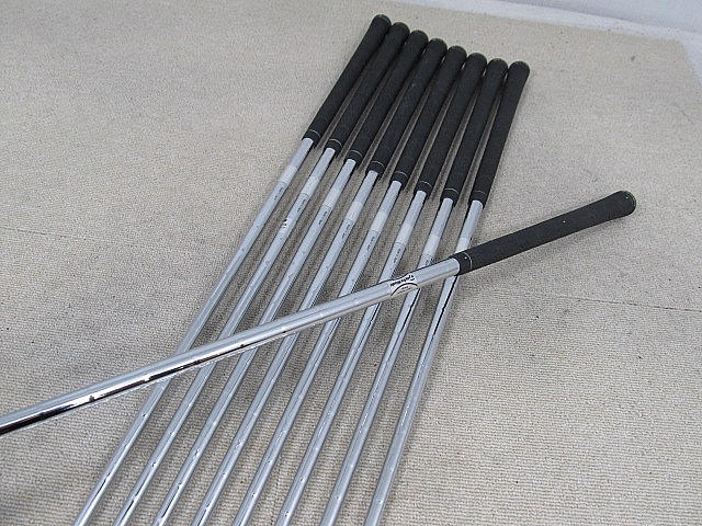 テーラーメイド r7 XR アイアン 2005 (日本仕様)