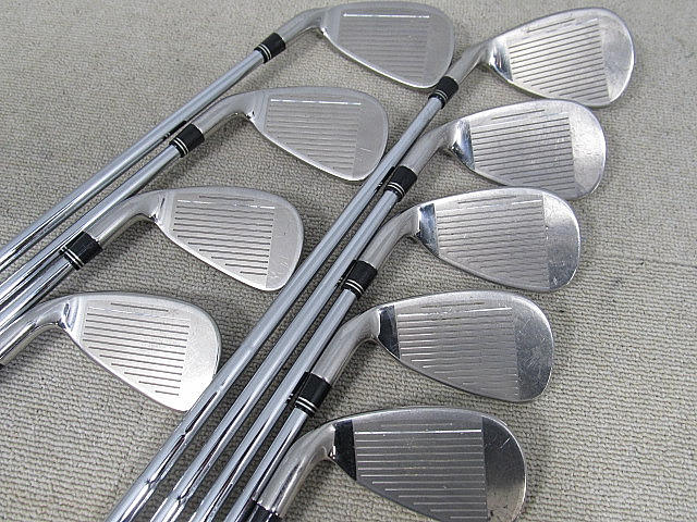 テーラーメイド r7 XR アイアン 2005 (日本仕様)