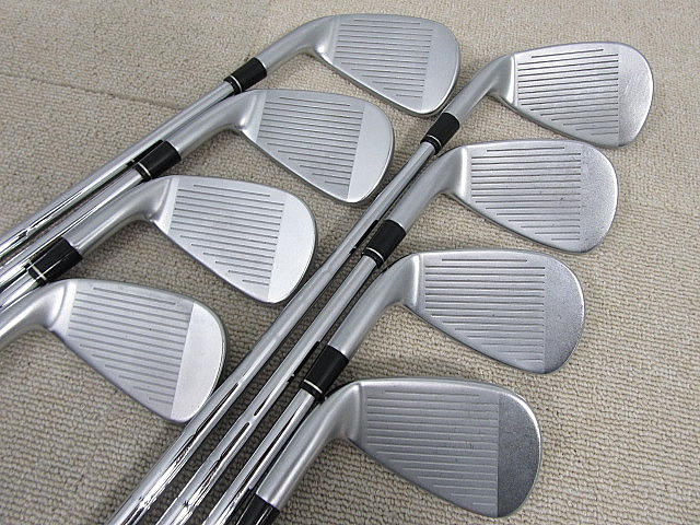 テーラーメイド R9 アイアン (USA仕様)