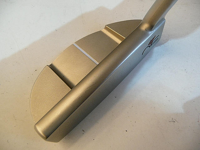 ネバーコンプロマイズ ギャンブラー リミテッド Flush パター